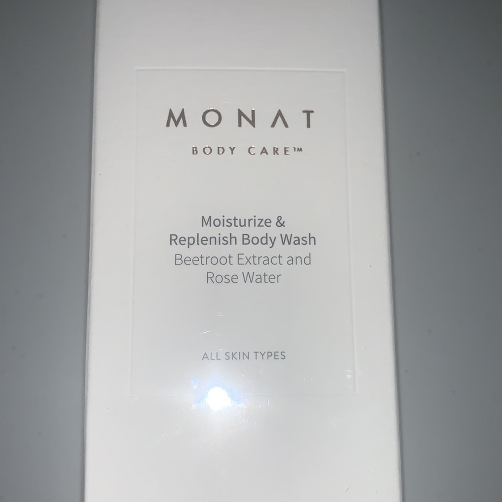 🆕 MONAT Sealed! body care moisturize & replenish body wash full size, 9 oz